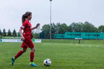 Bild 112 - wCJ SV Steinhorst/Labenz - VfL Oldesloe : Ergebnis: 18:0